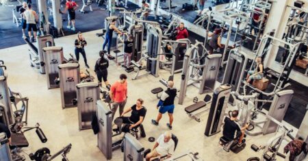 Qual É A Diferença Entre Academia E Crossfit?