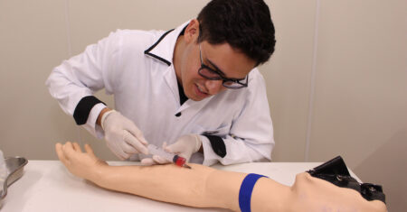 Qual É A Diferença Entre Técnico De Enfermagem E Enfermeiro?