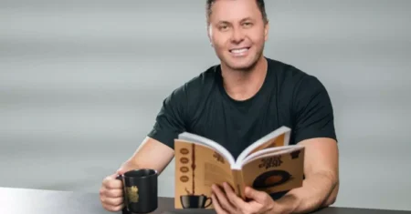 Qual É A Diferença Entre Os Livros Cafe Com Deus Pai?