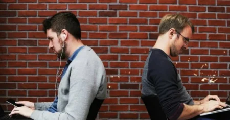 Qual É A Diferença Entre Extrovertido E Introvertido?