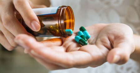 Qual É A Diferença Entre Omeparazol E Esomeparazol?