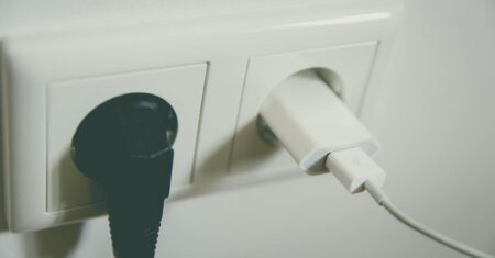 Qual É A Diferença Entre 110 E 127 Volts?