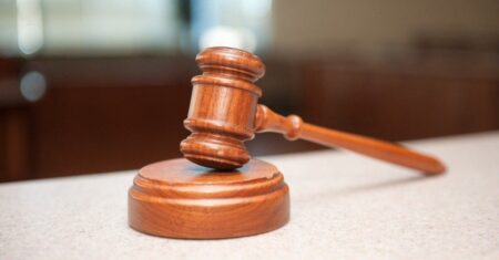 O Que Significa Sonhar Com Oficial De Justiça?