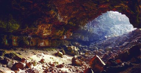O Que Significa Caverna De Adulão?