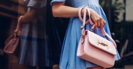 O Que Significa Sonhar Com Vestido Azul?