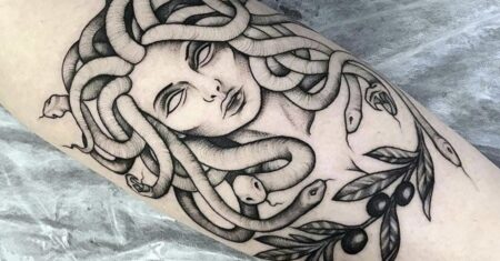 Tatuagem De Beijo O Que Significa?